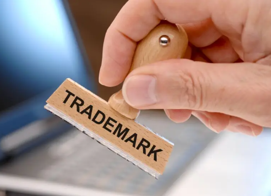 العلامة التجارية