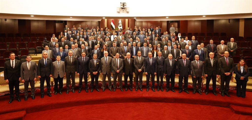 البنك الأهلي المصري يقود تعاونًا مشتركًا لدعم التحول الرقمي والشمول المالي